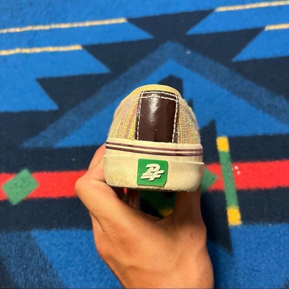 PF Flyer Vintage Retro Canvas Sneakers (8) - Picture 5 of 8